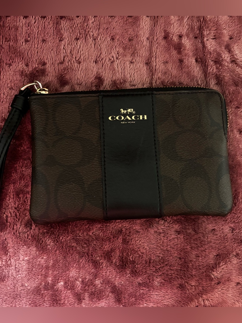 Coach Signature Zip Wristlet